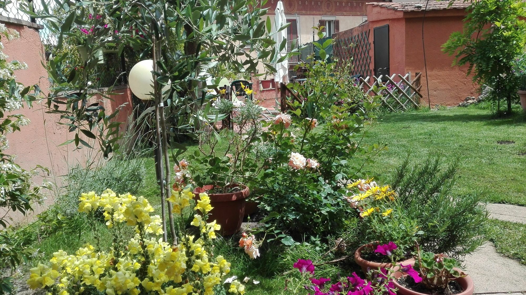 Bed and Breakfast Al Giardino Di Alice Perugia Exterior foto