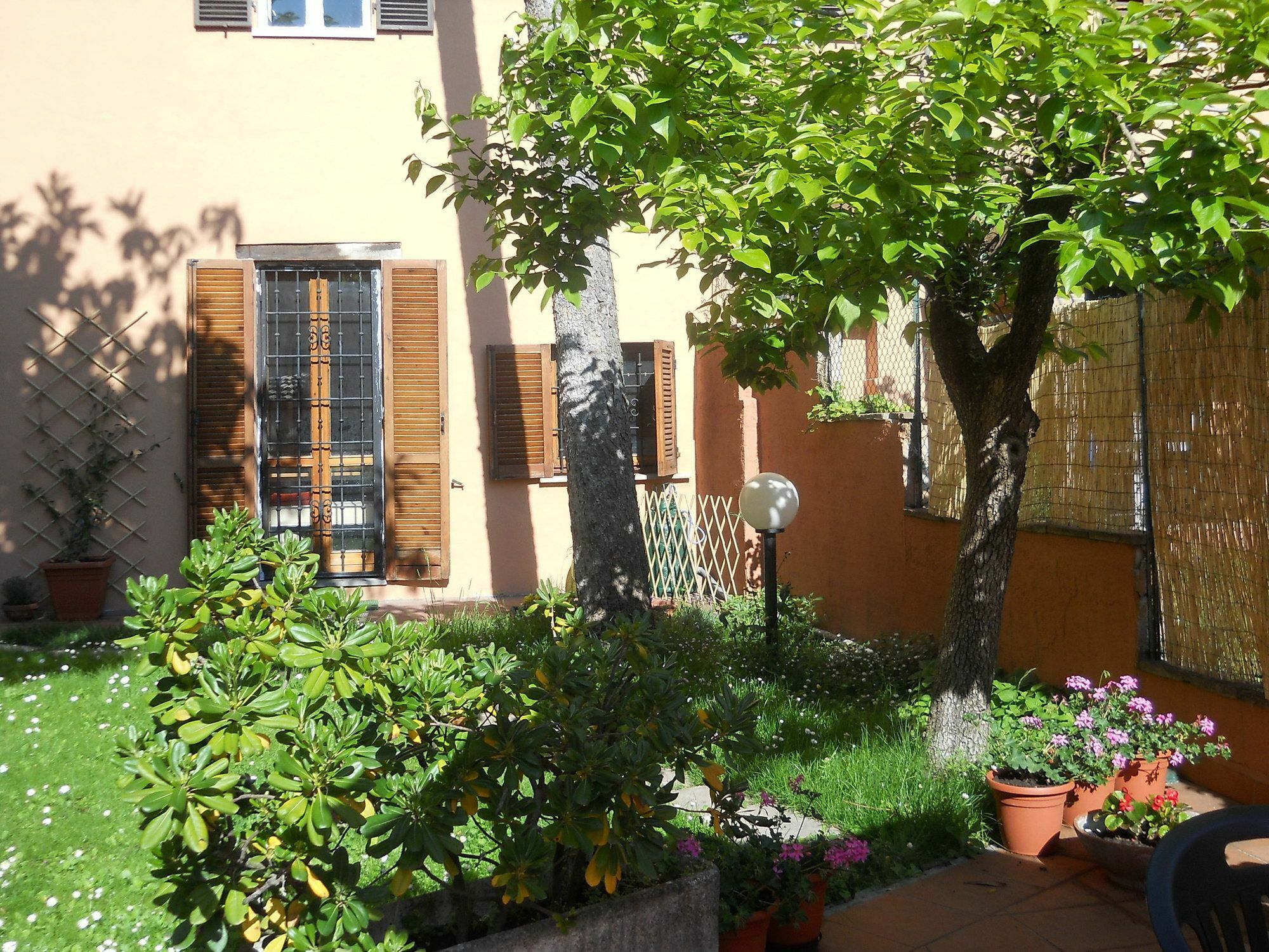 Bed and Breakfast Al Giardino Di Alice Perugia Exterior foto