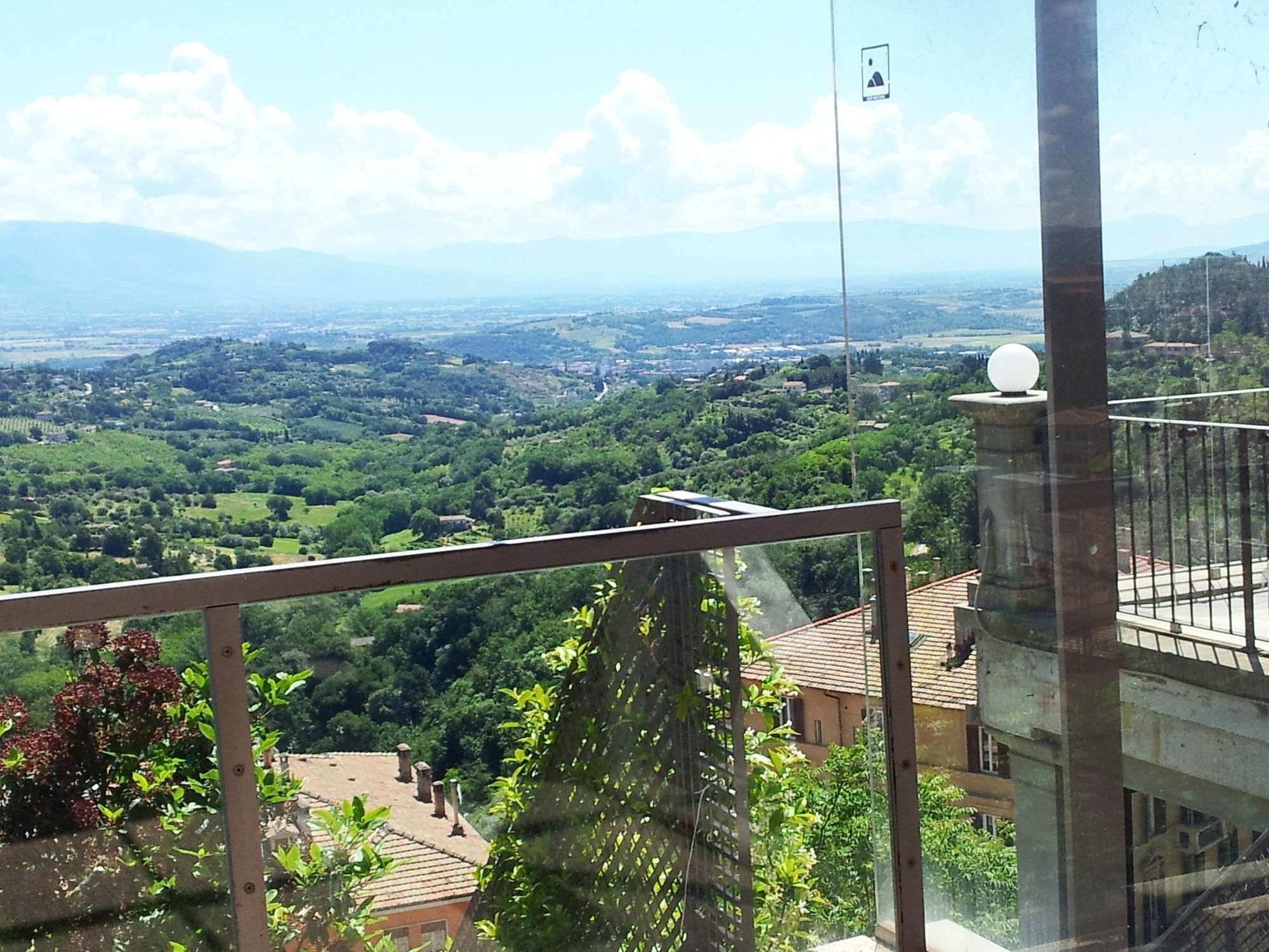 Bed and Breakfast Al Giardino Di Alice Perugia Exterior foto